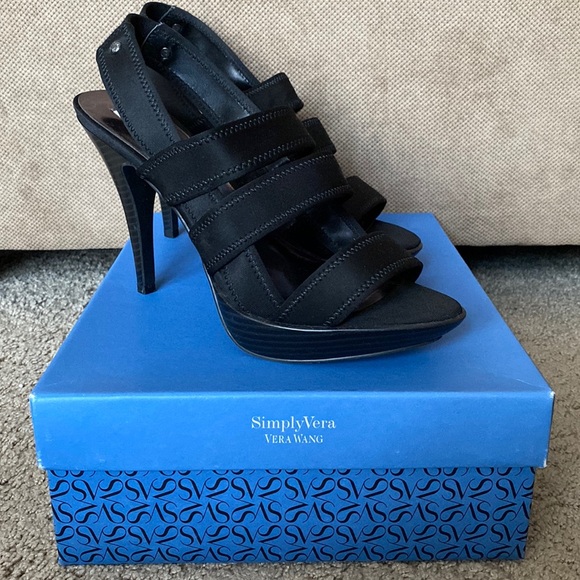 Comfy Black Strap Heels - Picture 1 of 9